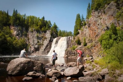 tettegouche-state-park-north-shore-lake-superior-waterfall.jpg